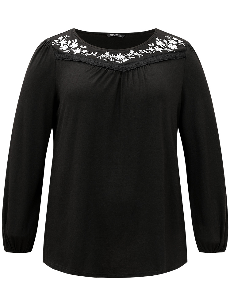 Plus Size Women Dailywear Silhouette Floral Print Elastic cuffs Lantern Sleeve Long Sleeve Round Neck Elegant T-shirts BloomChic 
