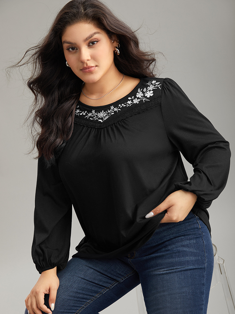Plus Size Women Dailywear Silhouette Floral Print Elastic cuffs Lantern Sleeve Long Sleeve Round Neck Elegant T-shirts BloomChic 