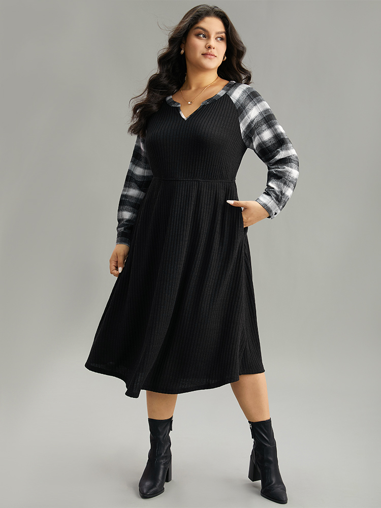 BloomChic Women's Plus Size Rib Knit Plaid Patchwork Pocket Notched Dress Black Dailywear Patchwork 12/L