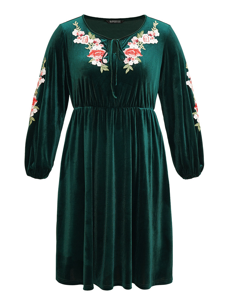 

Plus Size Velvet Floral Ties Gathered Lantern Sleeve Dress DarkGreen Women Vacation Elastic cuffs Tie Neck Long Sleeve Curvy Midi Dress BloomChic