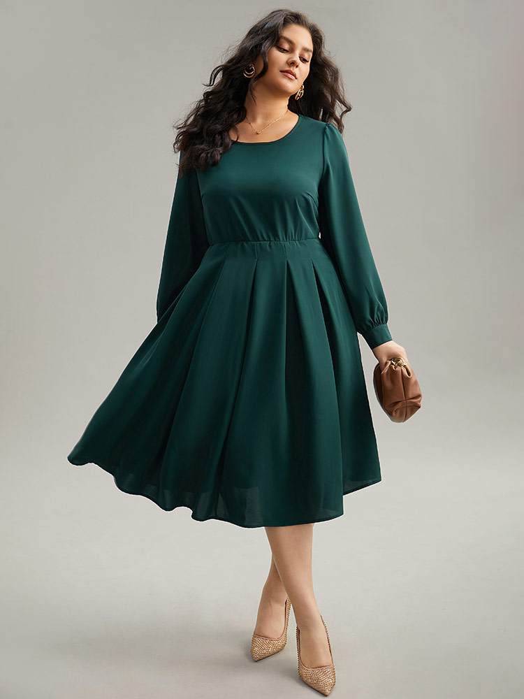 

Plus Size Static-Free Plain Pleated Pocket Dress DarkGreen Women Elegant Plain Round Neck Long Sleeve Curvy Midi Dress BloomChic