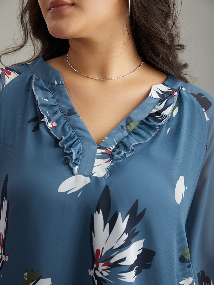 Plus Size Women Dailywear Floral Lined Raglan sleeve Long Sleeve V-neck Elegant Blouses BloomChic 