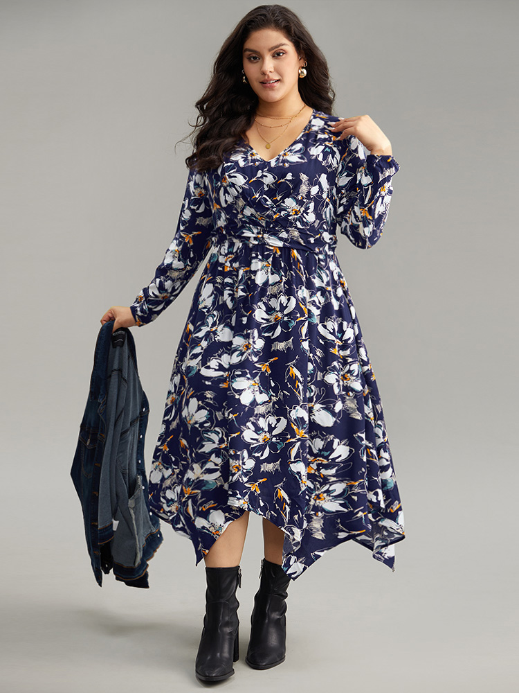 

Plus Size Floral Print Ruched Plicated Detail Dress DarkBlue Women Elegant Elastic cuffs V-neck Long Sleeve Curvy Midi Dress BloomChic