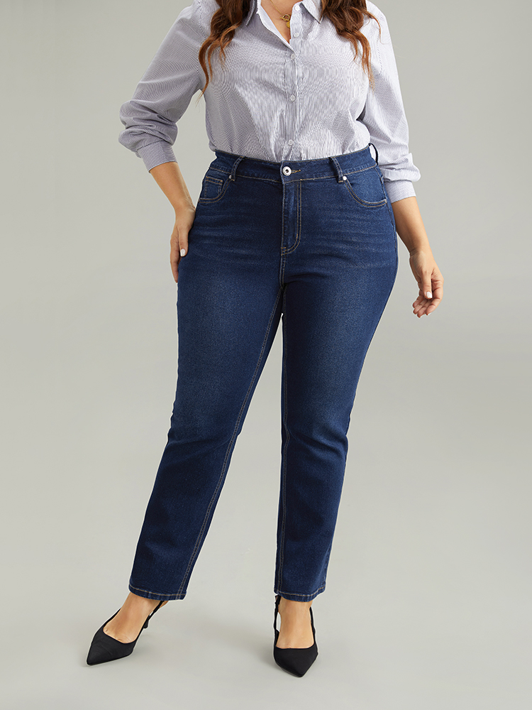 Plus Size Straight Leg Dark Wash Zipper Fly Jeans Women DarkBlue Casual Plain Pocket High stretch Pocket Jeans BloomChic 30/6X 