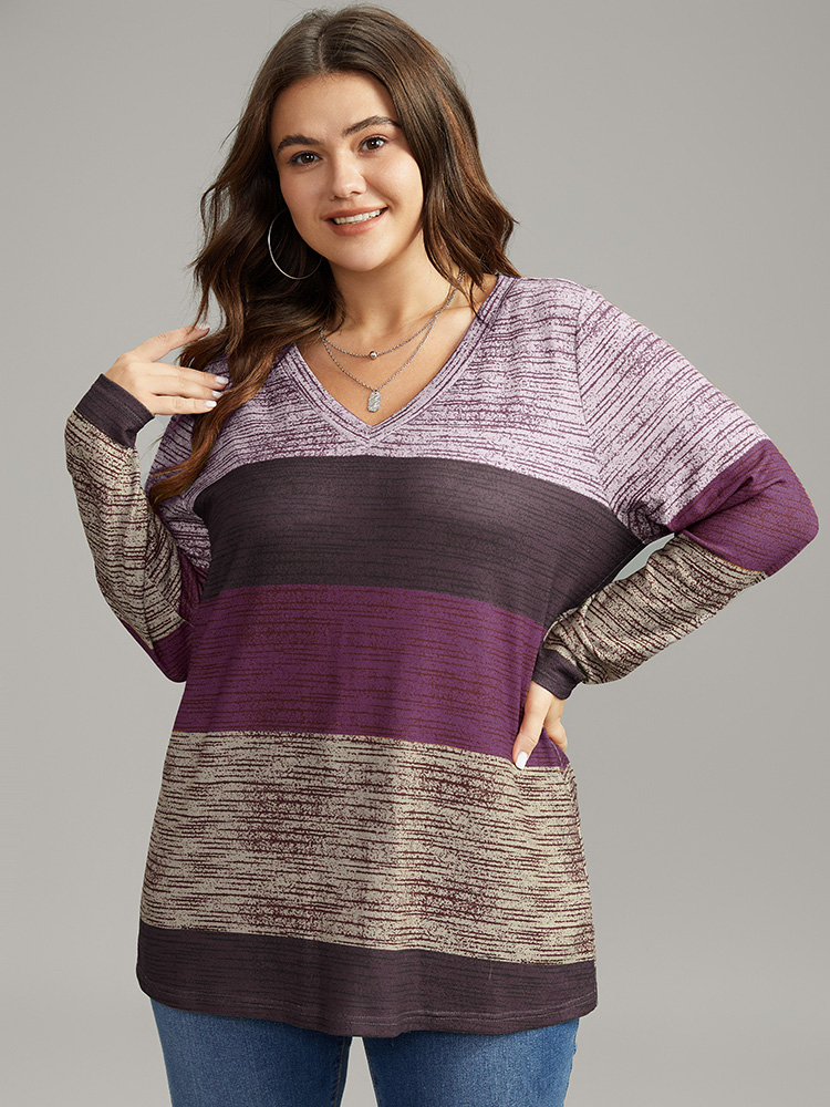 

Plus Size Striped Colorblock Contrast V Neck T-shirt Purple Women Casual Contrast Colorblock V-neck Everyday T-shirts BloomChic