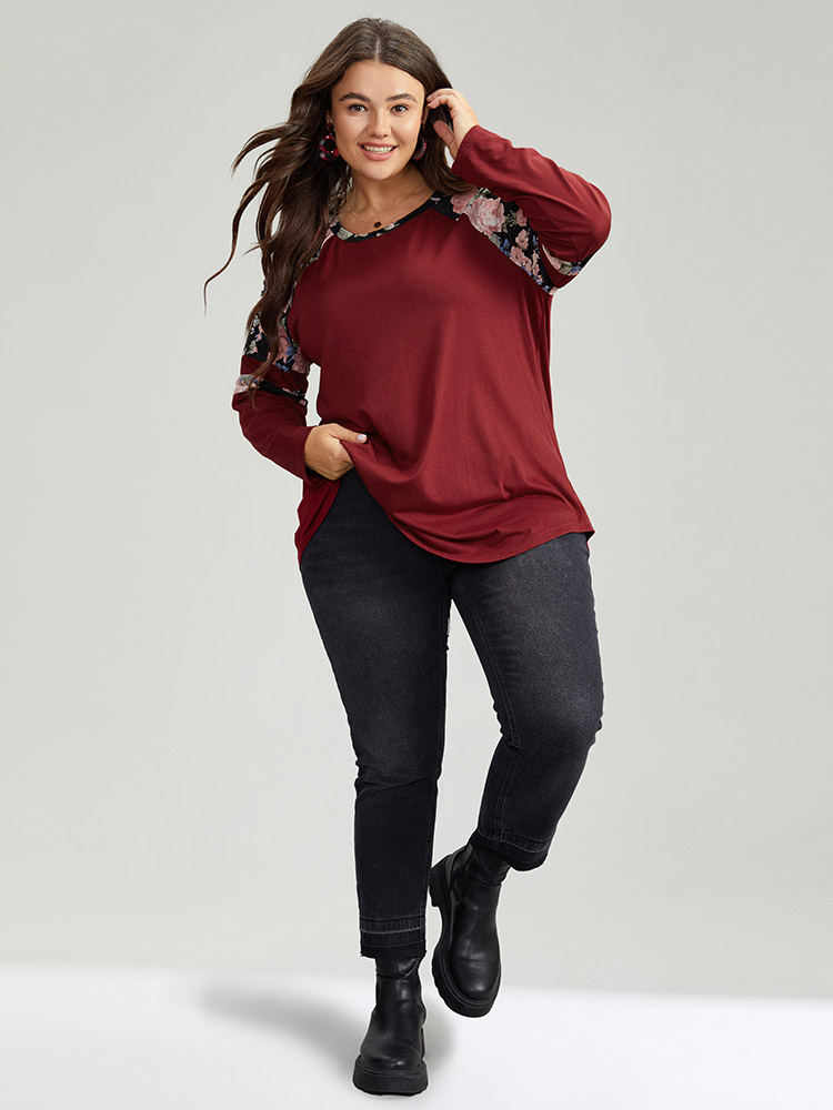 Plus Size Women Festival-Christmas Floral Contrast Raglan sleeve Long Sleeve Round Neck Casual T-shirts BloomChic 
