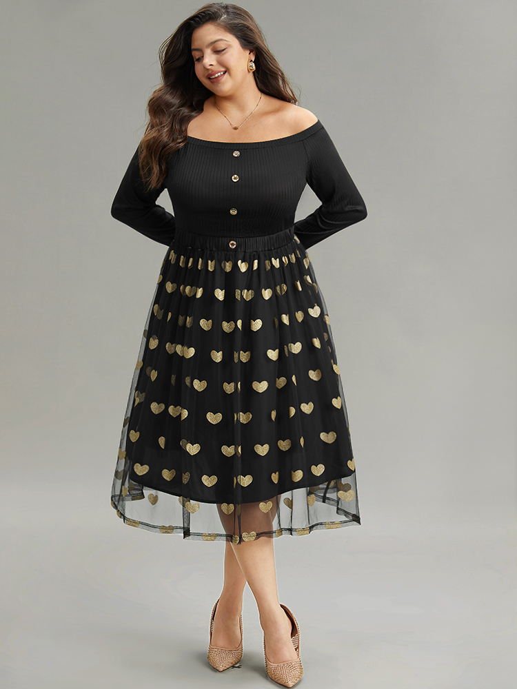 

Plus Size Heart Print Rib Knit Button Detail Off Shoulder Dress Black Women Printed One-shoulder neck Long Sleeve Curvy Midi Dress BloomChic