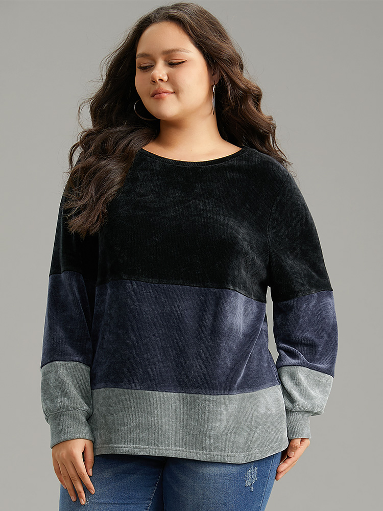 Plus Size Colorblock Patchwork Crew Neck Sweatshirt Women Black Elegant Patchwork Round Neck Dailywear Sweatshirts BloomChic 18-20/2X 