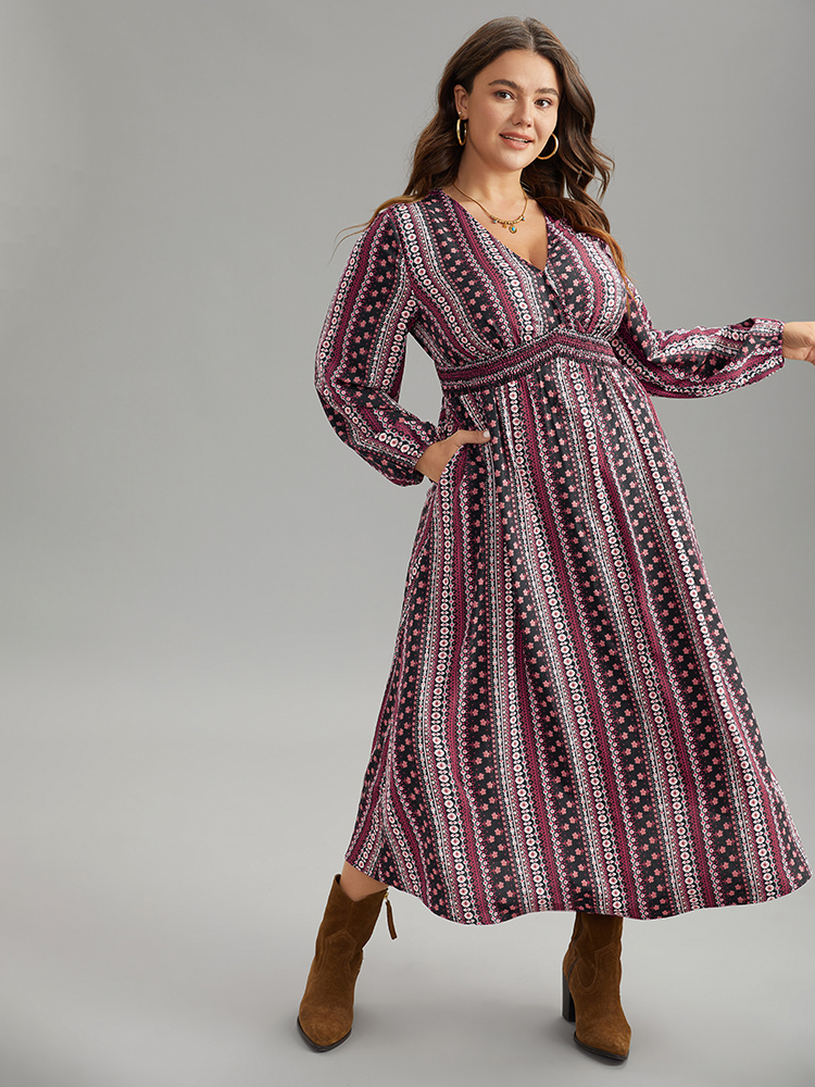 

Plus Size Bandana Print Wrap Shirred Dress Purple Women Resort Elastic cuffs V-neck Long Sleeve Curvy Midi Dress BloomChic