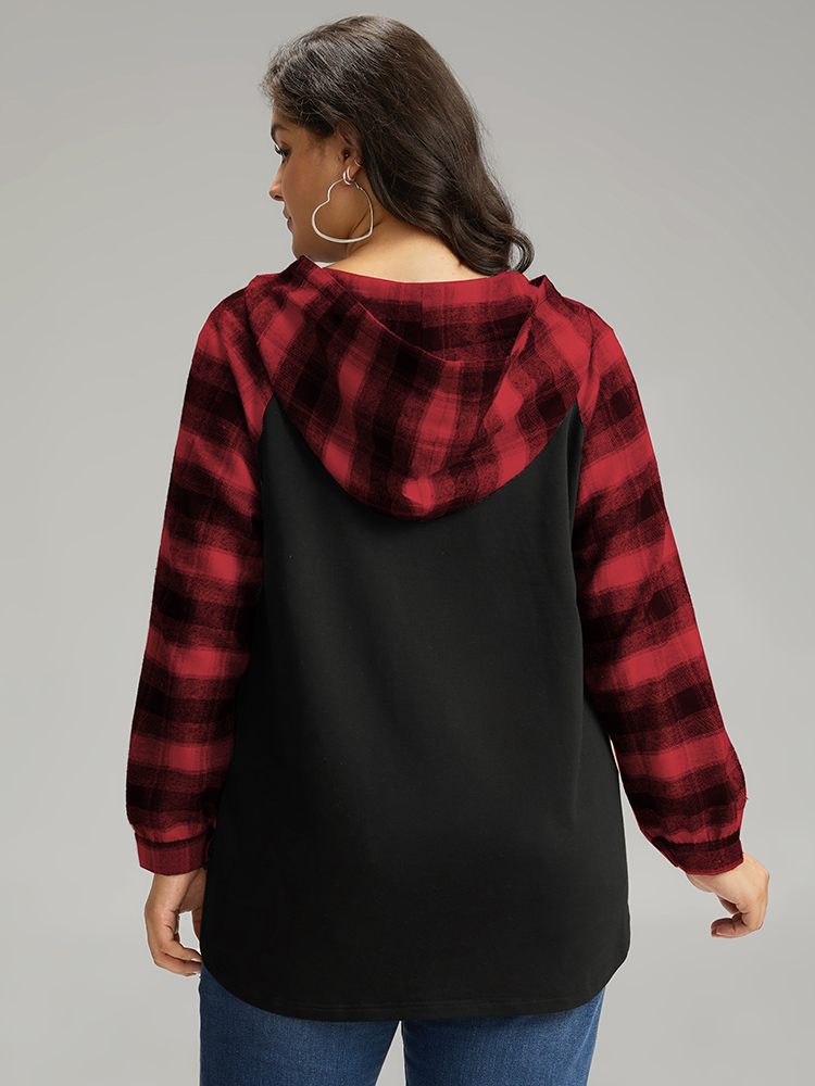 Plus Size Plaid Print Hooded Patchwork Sweatshirt Women Red Casual Patchwork Hooded Everyday Sweatshirts BloomChic 28/5X 
