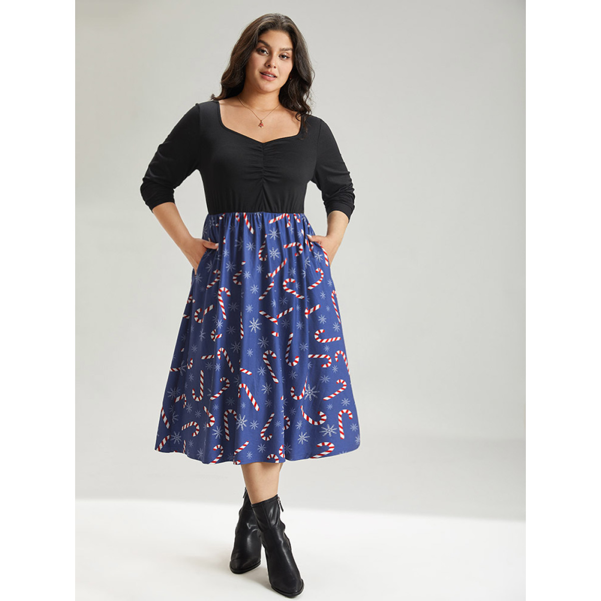 

Plus Size Snowflake & Christmas Candy Print Pocket Ruched Dress DarkBlue Women Gathered Square Neck Long Sleeve Curvy Midi Dress BloomChic