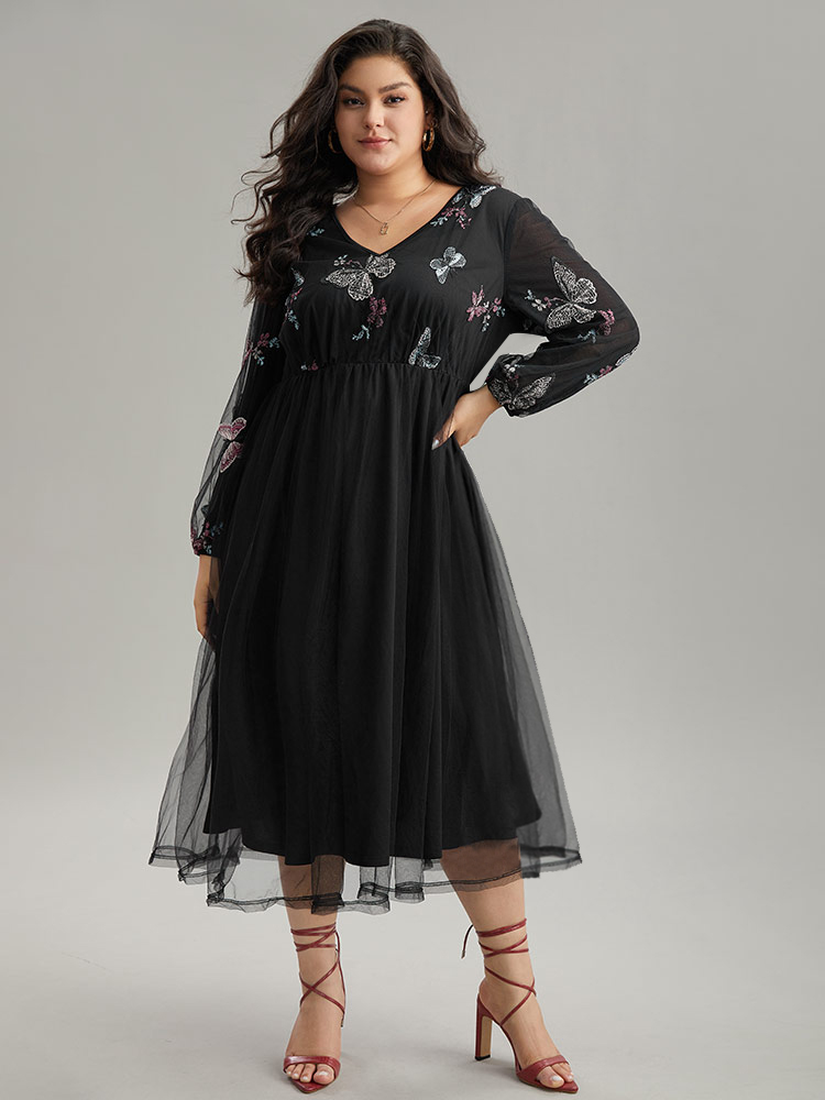 Plus Size Butterfly Embroidered Mesh Gathered Patchwork Dress Black Women Party Elastic cuffs V-neck Long Sleeve Curvy Midi Dress BloomChic 28/5X 