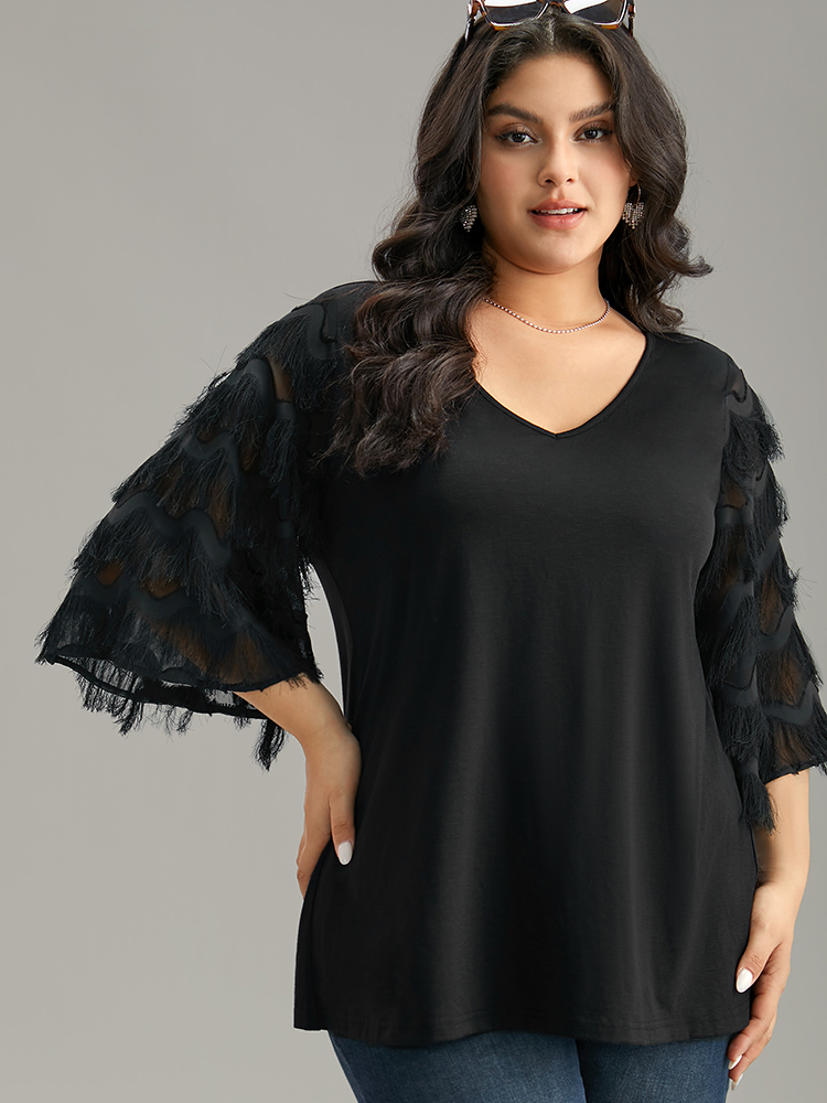 

Plus Size Solid Textured Tassel Trim Ruffle Sleeve T-shirt Black V-neck Half Sleeve Elegant Jersey Tops