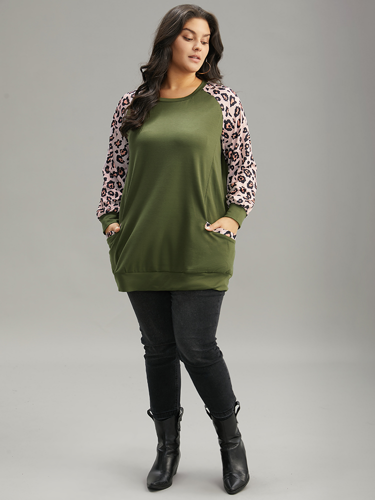 

Plus Size Leopard Print Patchwork Contrast Pocket Raglan Sleeve Sweatshirt Women Green Casual Elastic cuffs Round Neck Dailywear Sweatshirts BloomChic