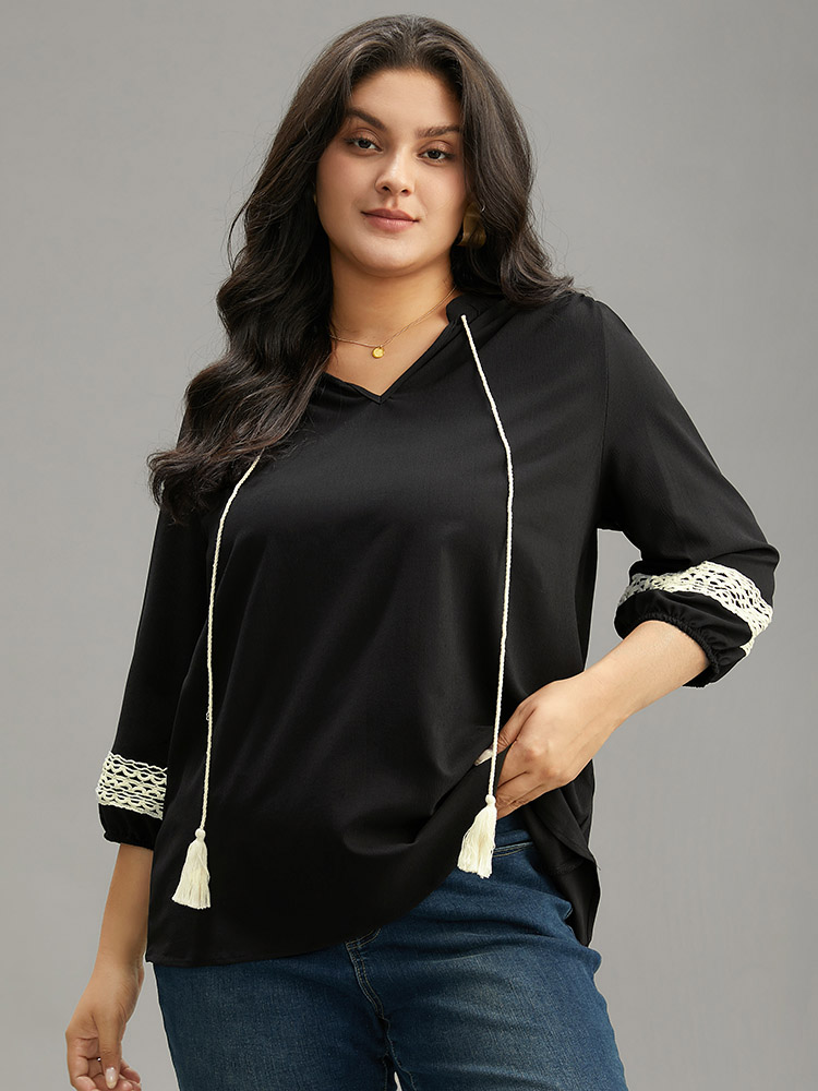 Plus Size Women Dailywear Plain Elastic cuffs Lantern Sleeve Long Sleeve V-neck Vacation Blouses BloomChic 