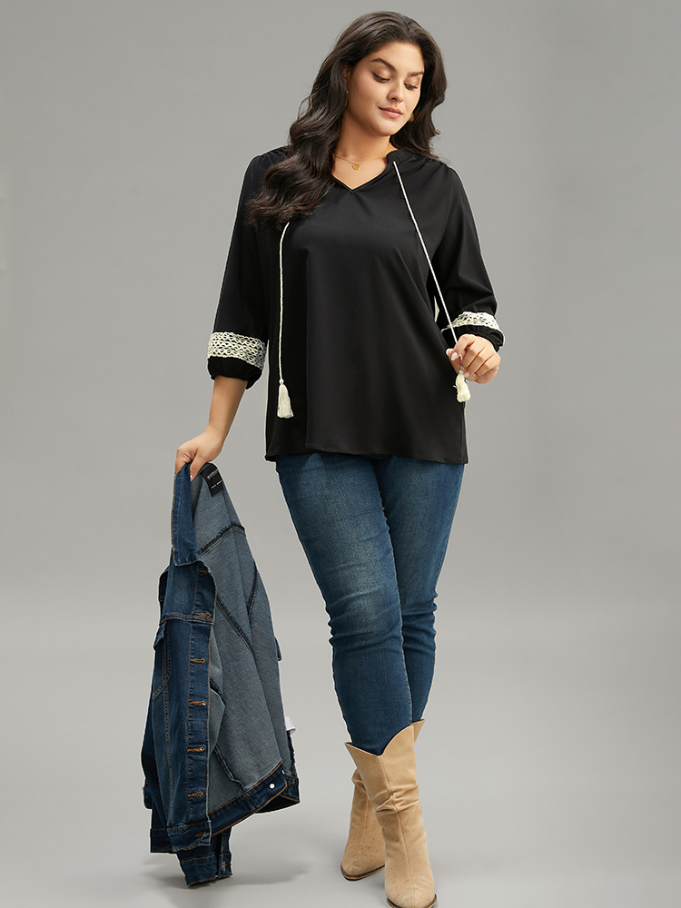 Plus Size Women Dailywear Plain Elastic cuffs Lantern Sleeve Long Sleeve V-neck Vacation Blouses BloomChic 