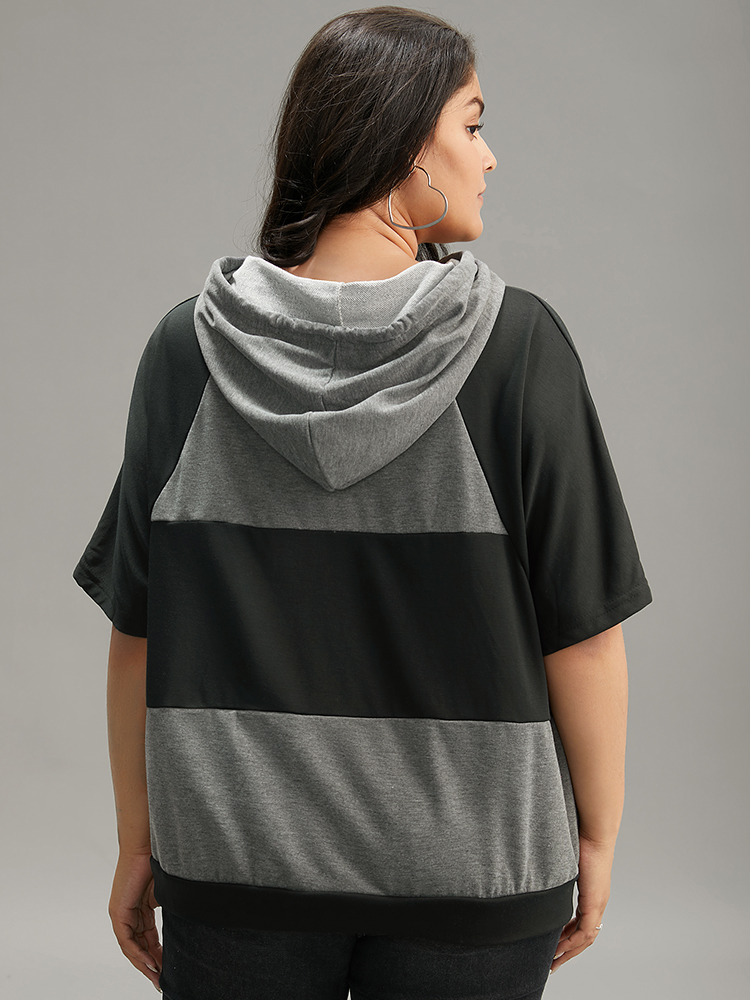 Plus Size Women Dailywear Plain Drawstring Regular Raglan sleeve Short sleeve Hooded Casual Sweatshirts BloomChic 