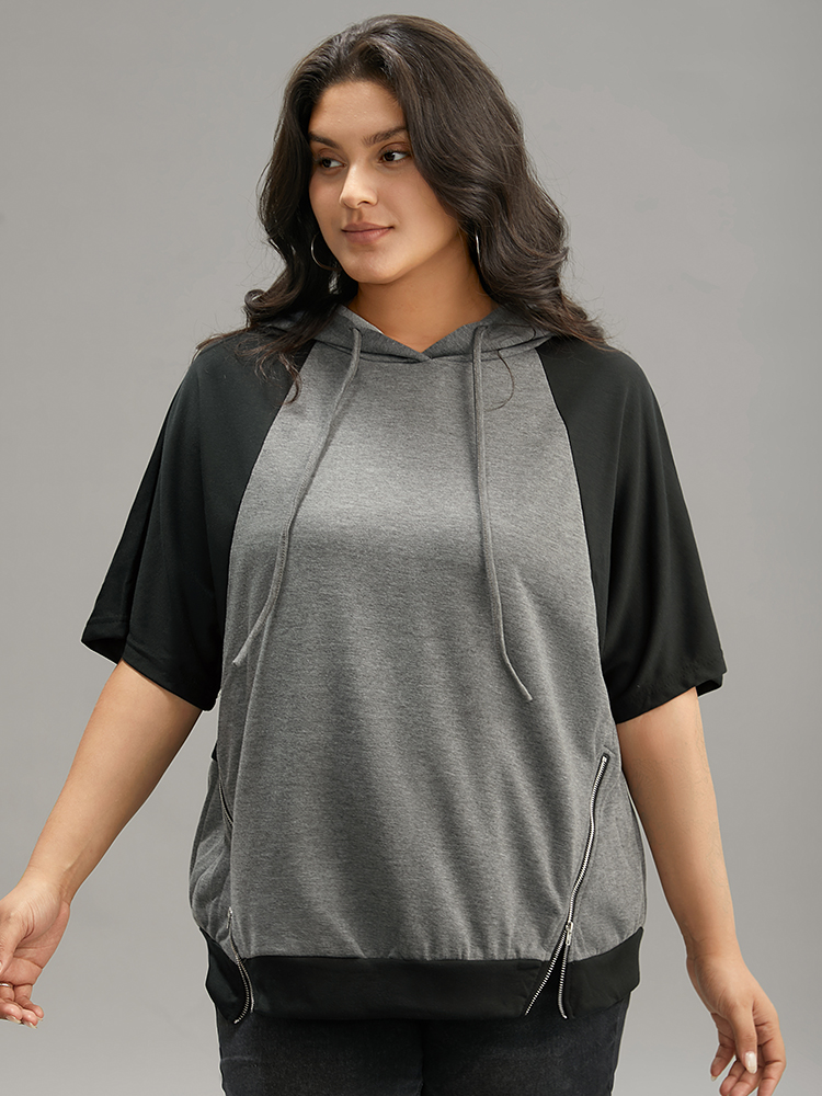 Plus Size Women Dailywear Plain Drawstring Regular Raglan sleeve Short sleeve Hooded Casual Sweatshirts BloomChic 
