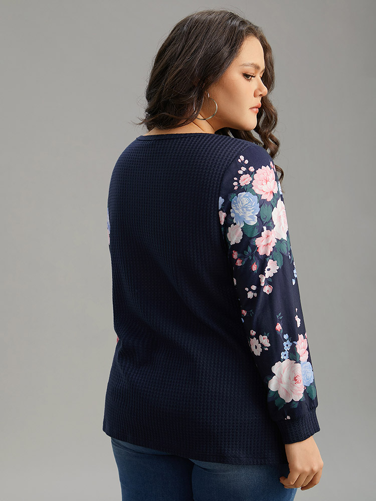 Plus Size Waffle Knit Floral Patchwork Button Up T-shirt Blue Women Casual Printed Floral Open Front Loose Dailywear T-shirts BloomChic 12/L 