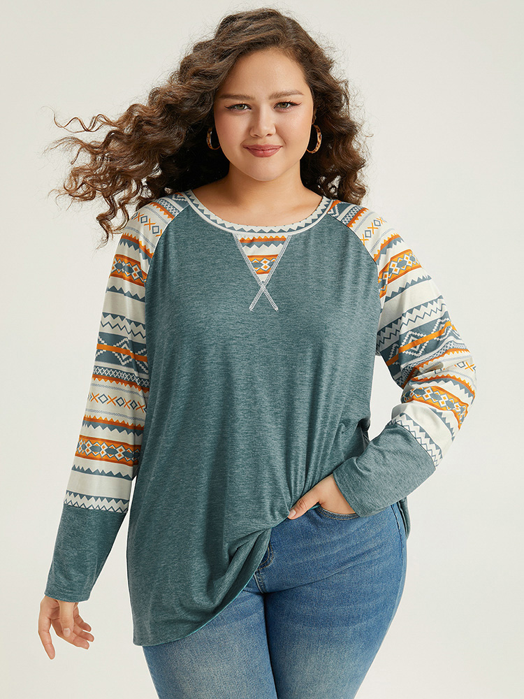 

Plus Size Boho Print Raglan Sleeve T-shirt Green Women Casual Printed Bohemian Print Round Neck Dailywear T-shirts BloomChic