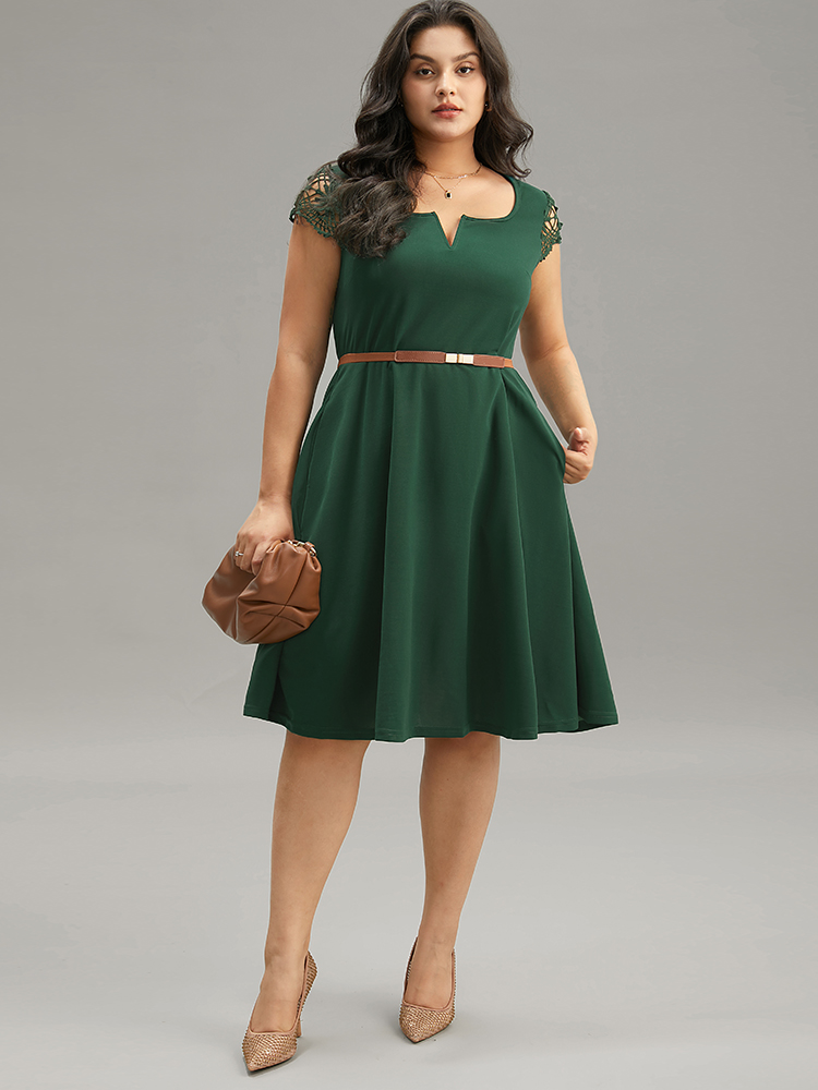 

Plus Size Solid Notched Pocket Cut Out Patchwork Dress Green Women Office Patchwork Notched collar Sleeveless Curvy Midi Dress BloomChic