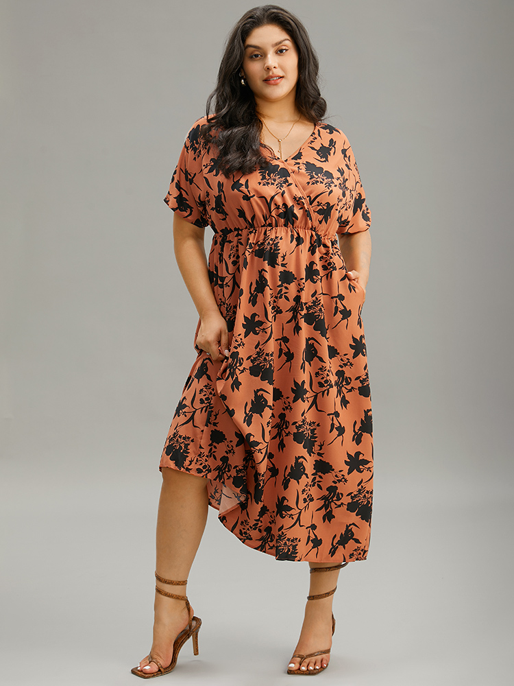 Plus Size Women Dailywear Silhouette Floral Print Wrap Dolman Sleeve Short sleeve V-neck Pocket Elegant Dresses BloomChic 