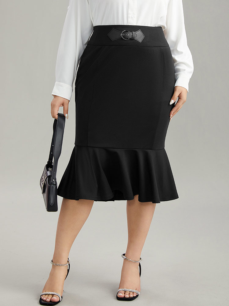 

Plus Size Plain Ruffles Buckle Detail Mermaid Hem Skirt Women Black Office Style accents Bodycon Medium stretch Work Skirts BloomChic