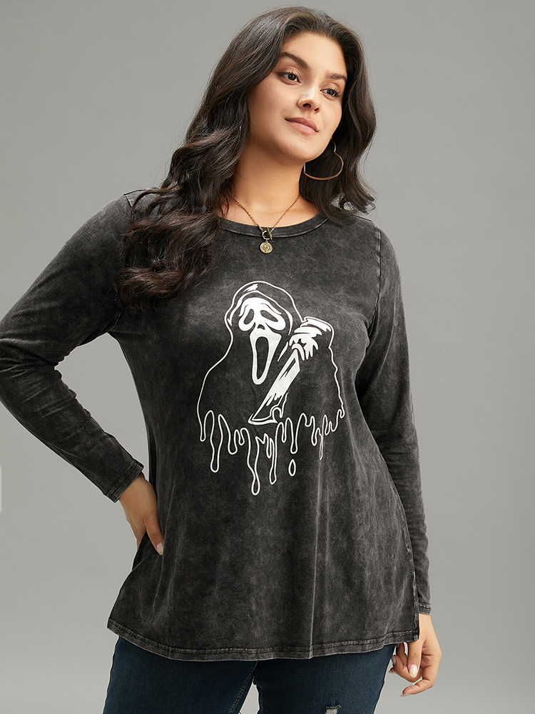 Plus Size Halloween Supersoft Essentials Skull Print Vintage T-shirt Black Women Casual Printed Halloween Festival-Halloween T-shirts BloomChic 22-24/3X 