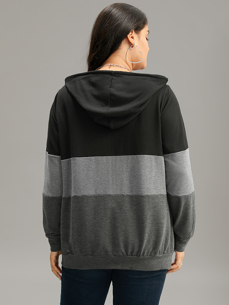 Plus Size Women Everyday Plain Pocket Regular Regular Sleeve Long Sleeve Hooded Pocket Casual Sweatshirts BloomChic 