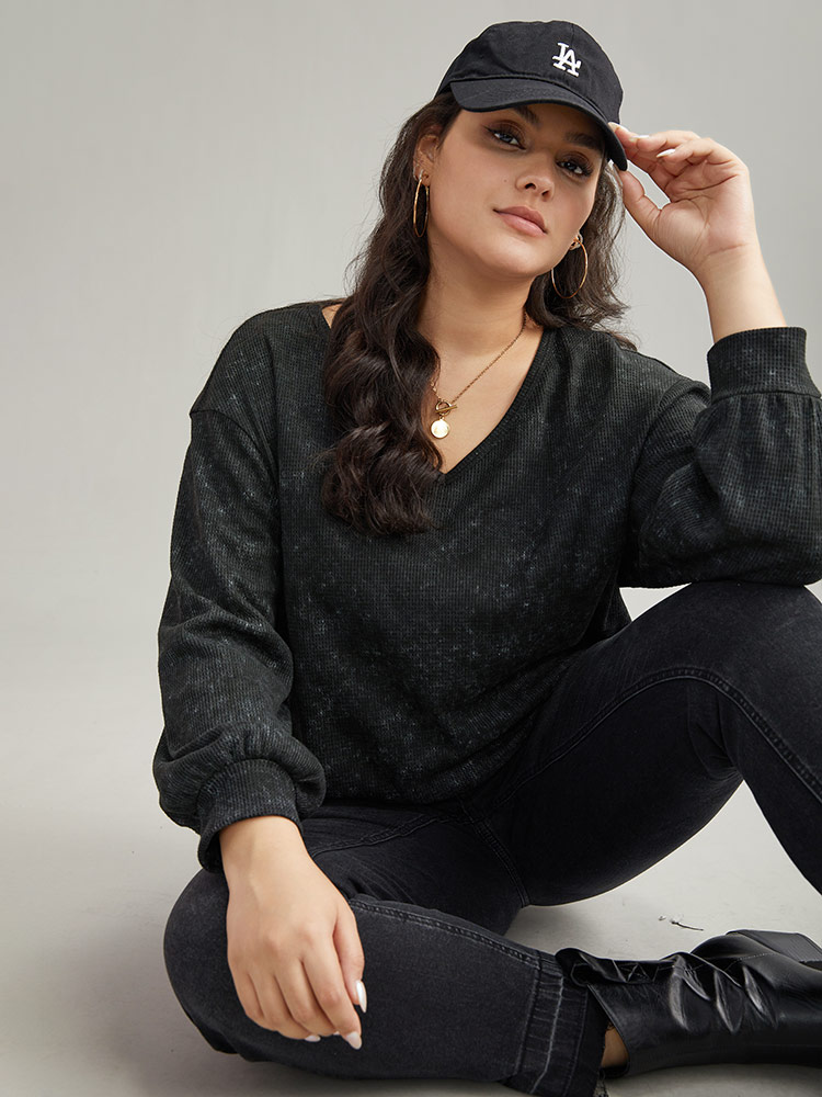 Plus Size Waffle Knit Heather V Neck T-shirt Black Women Casual Waffle Knit Plain V-neck Everyday T-shirts BloomChic 26/4X 