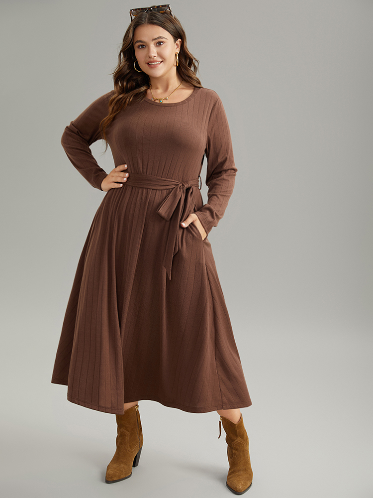 

Plus Size Plain Rib Knit Belted Pocket Dress DarkBrown Women Elegant Plain Round Neck Long Sleeve Curvy Midi Dress BloomChic