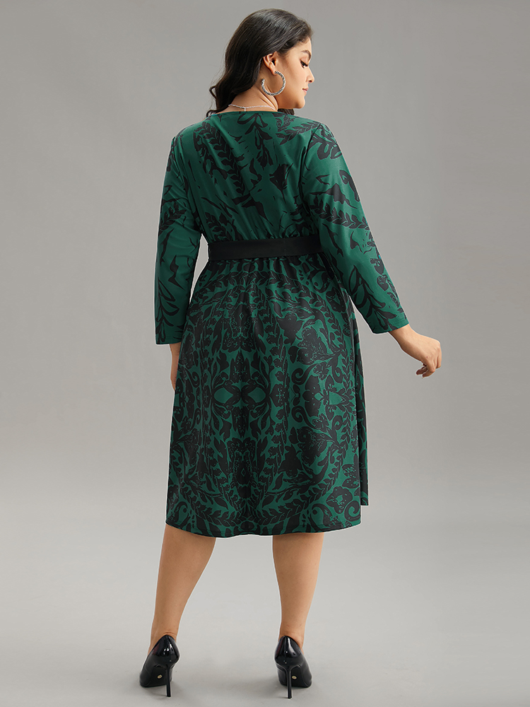 

Plus Size Silhouette Floral Print Belted Wrap Dress Cyan Women Elegant Wrap Overlap Collar Long Sleeve Curvy Midi Dress BloomChic