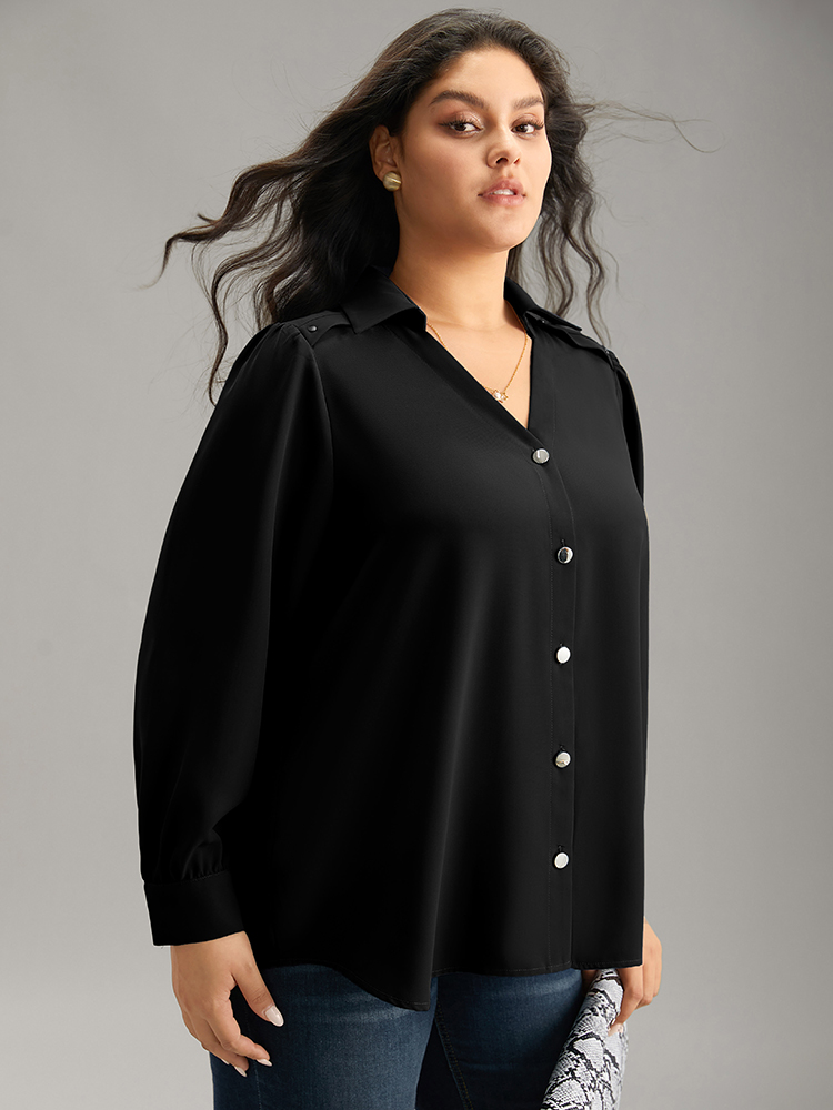 

Plus Size Static-Free Solid Metal Detail Gathered Blouse Black Long Sleeve V-neck Office Shirts