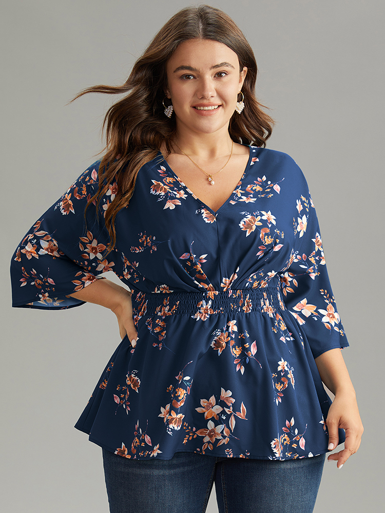 

Plus Size Indigo Floral Print Shirred Plicated Detail Blouse Women Elegant Elbow-length sleeve V-neck Dailywear Blouses BloomChic