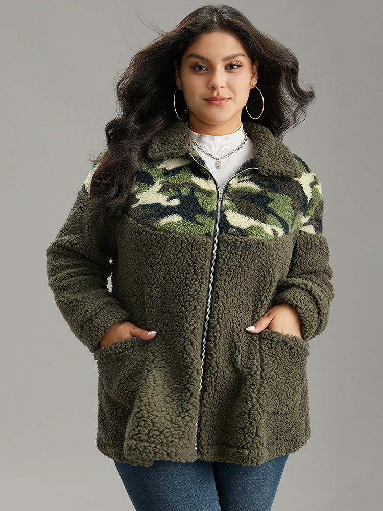 

Plus Size Camo Patchwork Zipper Pocket Teddy Jacket Women ArmyGreen Contrast Pocket Dailywear Jackets BloomChic