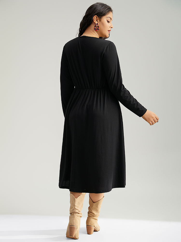 Plus Size Christmas Plaid Patchwork Button Detail Dress Black Women Elegant Printed Round Neck Long Sleeve Curvy Midi Dress BloomChic 22-24/3X 