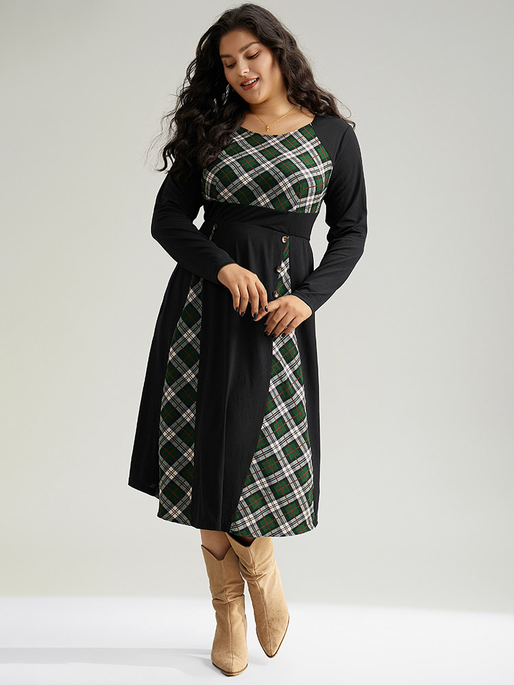 Plus Size Christmas Plaid Patchwork Button Detail Dress Black Women Elegant Printed Round Neck Long Sleeve Curvy Midi Dress BloomChic 22-24/3X 