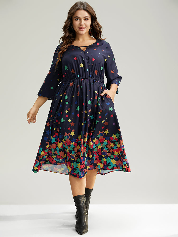 

Plus Size Star Print Keyhole Pocket Elastic Waist Dress Indigo Women Elegant Printed Keyhole Cut-Out Elbow-length sleeve Curvy Midi Dress BloomChic