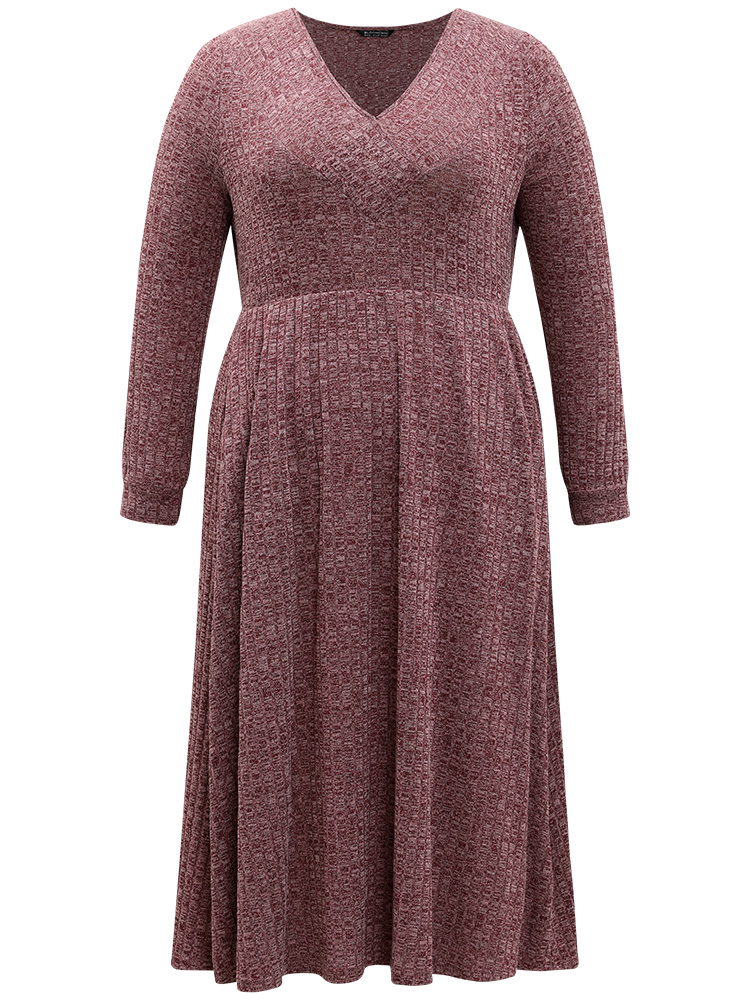Plus Size Rib Knit Plain Plisse Long Sleeve Dress Purple Women Casual Rib Knit V-neck Long Sleeve Curvy Midi Dress BloomChic 22-24/3X 