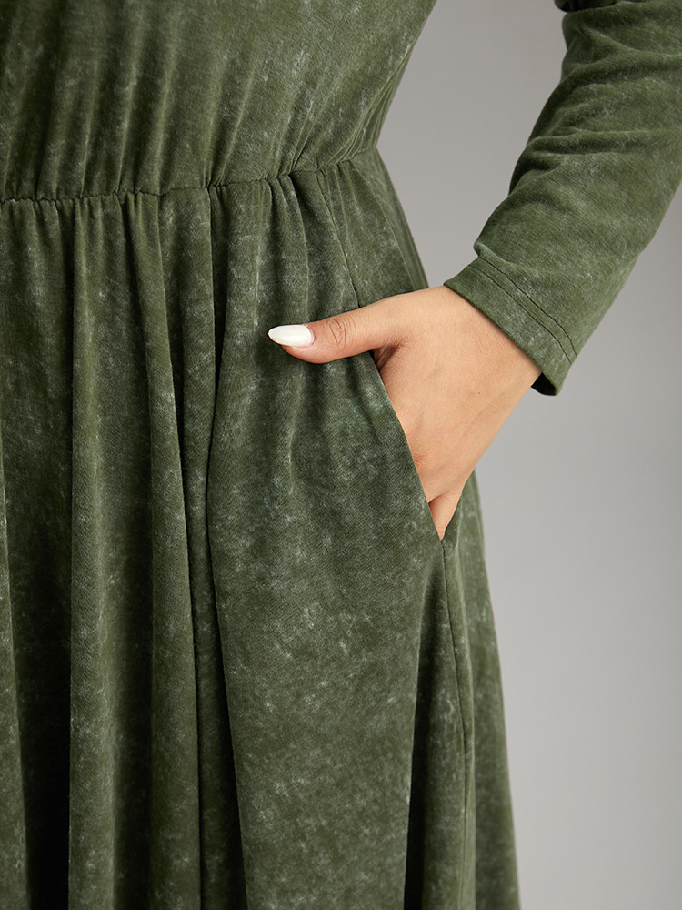 Plus Size Vintage Heather Elastic Waist Hanky Hem Dress ArmyGreen Women Casual Gathered Round Neck Long Sleeve Curvy Midi Dress BloomChic 14-16/1X 