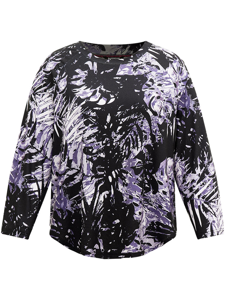 

Plus Size Tie Dye Curved Hem T-shirt Black Women Casual Printed Silhouette Floral Print Round Neck Dailywear T-shirts BloomChic