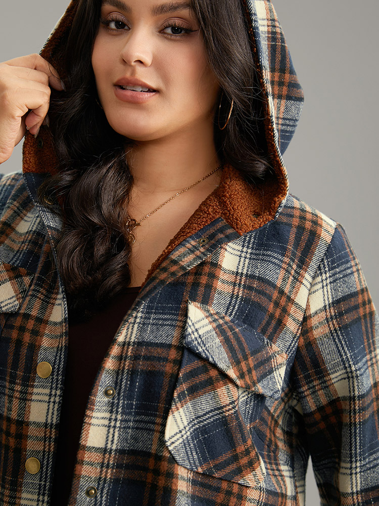 Plus Size Women Dailywear Plaid Contrast Pocket Casual Coats BloomChic 