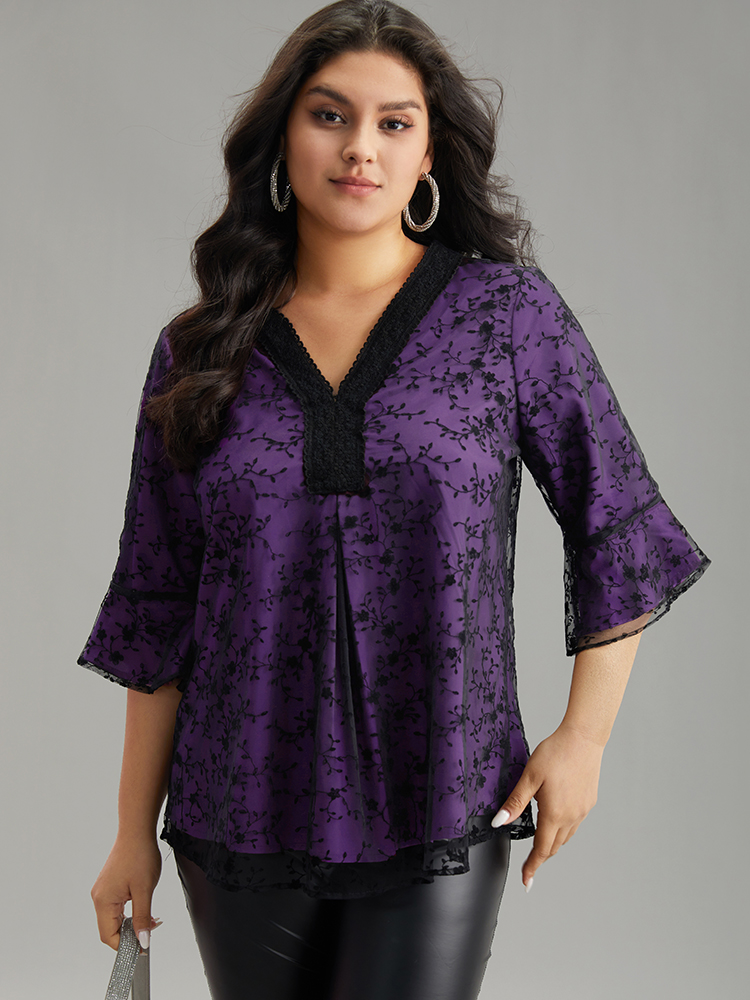 

Plus Size Purple Crochet Lace Mesh Bell Sleeve Blouse Women Cocktail Elbow-length sleeve V-neck Party Blouses BloomChic