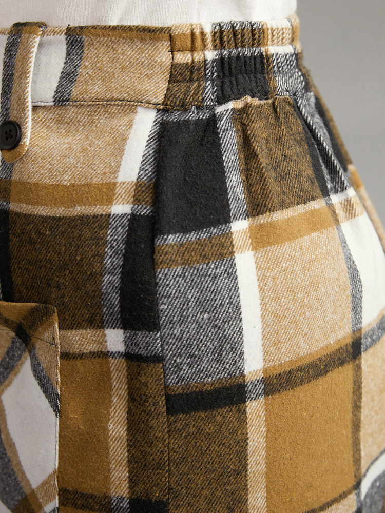 Plus Size Plaid Button Detail Patched Pocket Skirt Women Tan Office Elastic Waist Bodycon No stretch Pocket Work Skirts BloomChic 10/M 