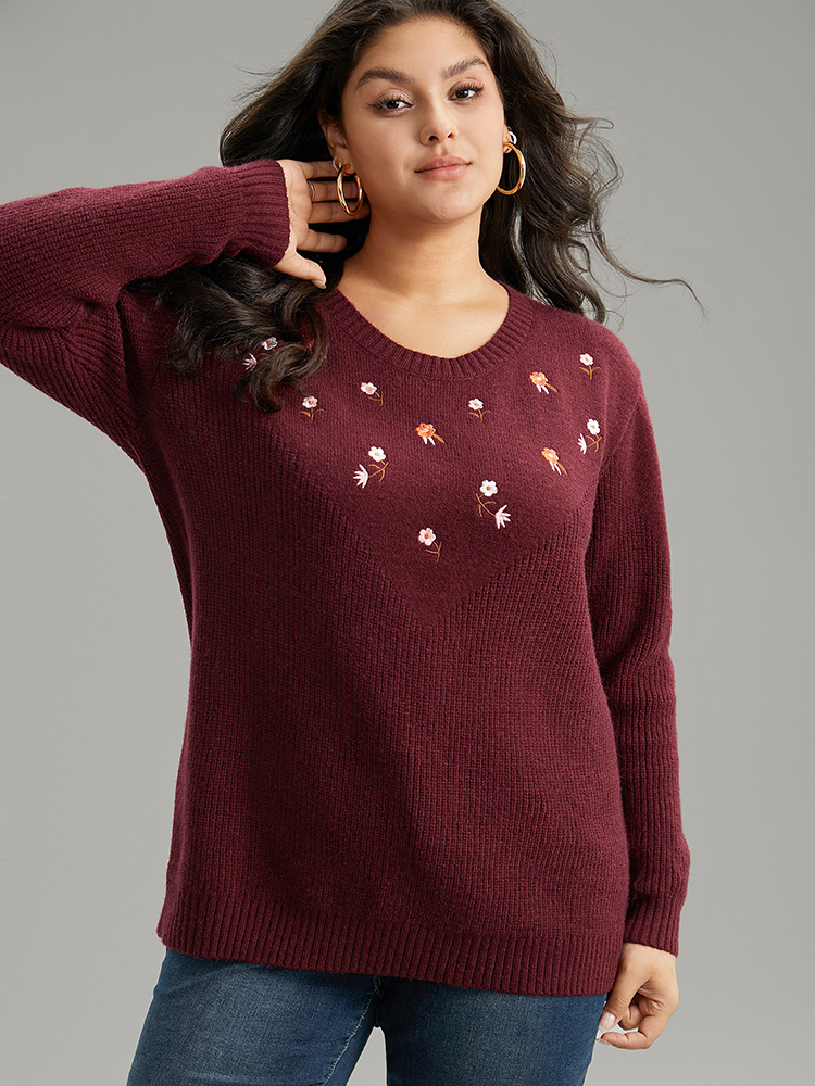 

Plus Size Floral Embroidered Loose Elastic Cuffs Pullover Burgundy Women Casual Loose Long Sleeve Round Neck Dailywear Pullovers BloomChic