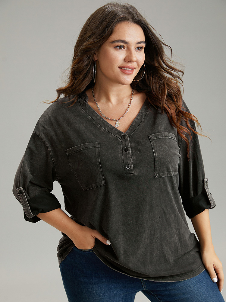 Plus Size Vintage Roll Tab Sleeve Button Up T-shirt Black Women Casual Plain Plain V-neck Dailywear T-shirts BloomChic 28/5X 