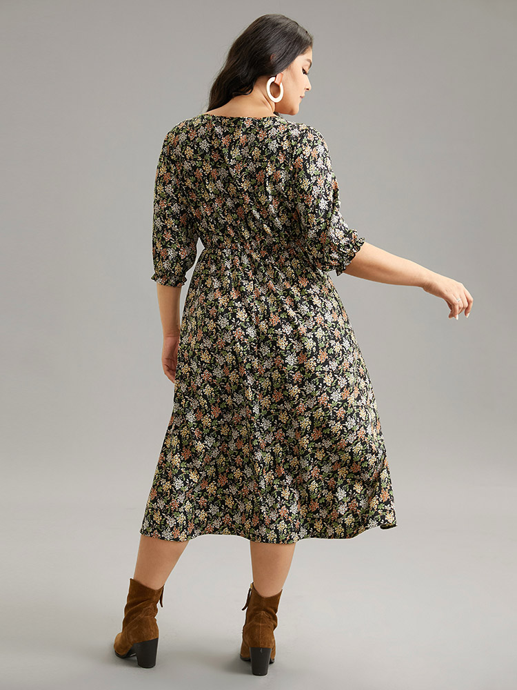 Plus Size Ditsy Floral Elastic Waist Pleated Dress Multicolor Women Vacation Printed Round Neck Elbow-length sleeve Curvy Midi Dress BloomChic 22-24/3X 
