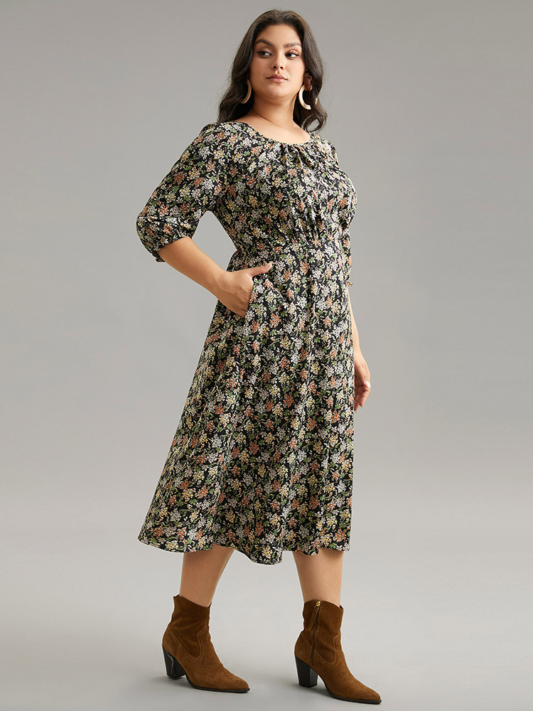 Plus Size Ditsy Floral Elastic Waist Pleated Dress Multicolor Women Vacation Printed Round Neck Elbow-length sleeve Curvy Midi Dress BloomChic 22-24/3X 