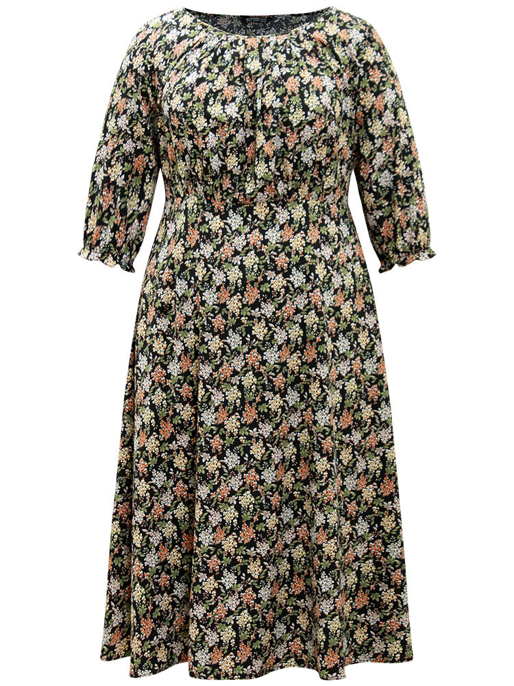 Plus Size Ditsy Floral Elastic Waist Pleated Dress Multicolor Women Vacation Printed Round Neck Elbow-length sleeve Curvy Midi Dress BloomChic 22-24/3X 