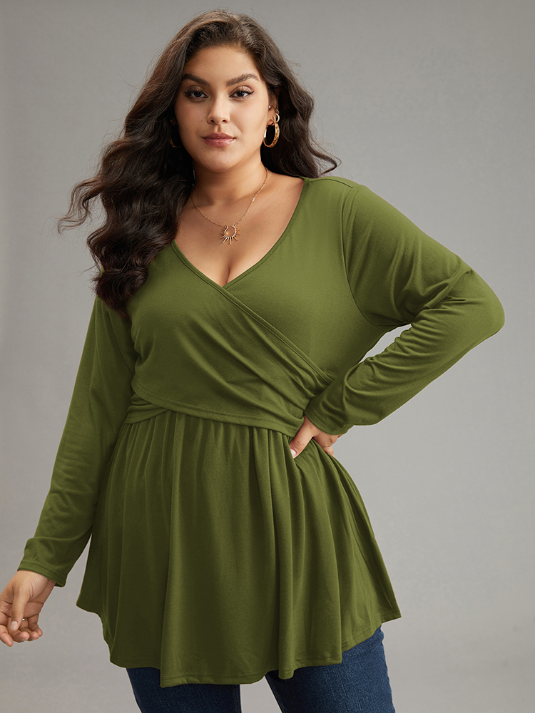 

Plus Size Solid Crossover V Neck Ruffle Hem T-shirt ArmyGreen V-neck Long Sleeve Elegant Jersey Tops